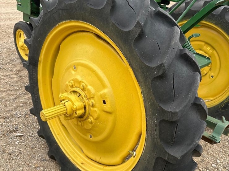 john-deere-h-image-9
