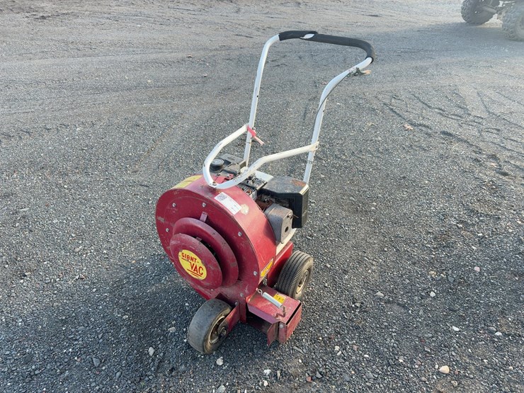 giant-vac-walk-behind-leaf-blower-image-1