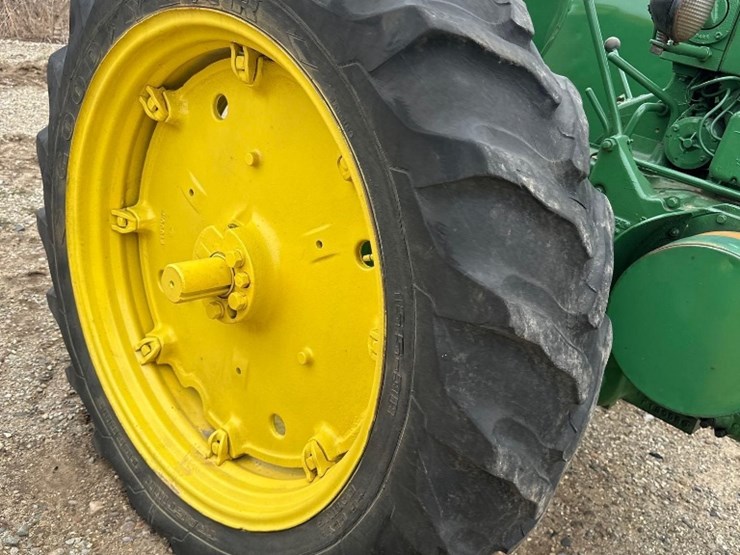 john-deere-70-image-7