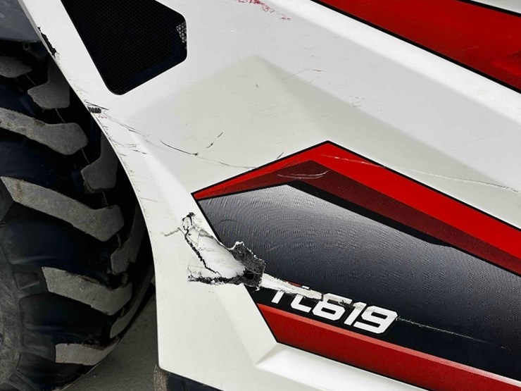 2022-bobcat-tl619-image-8