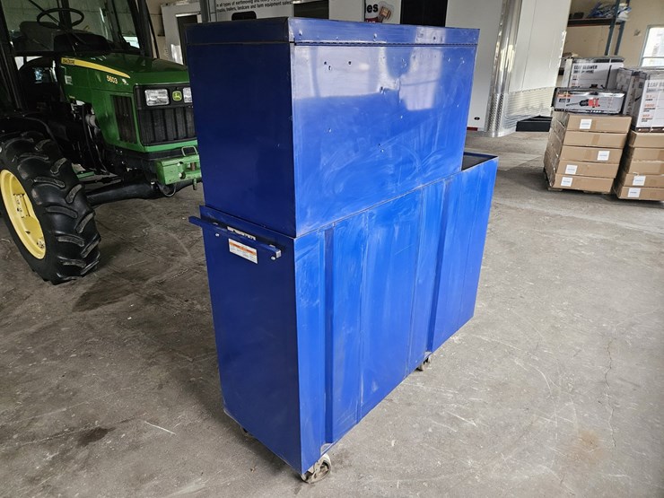 napa-special-edition-rolling-tool-chest-image-3