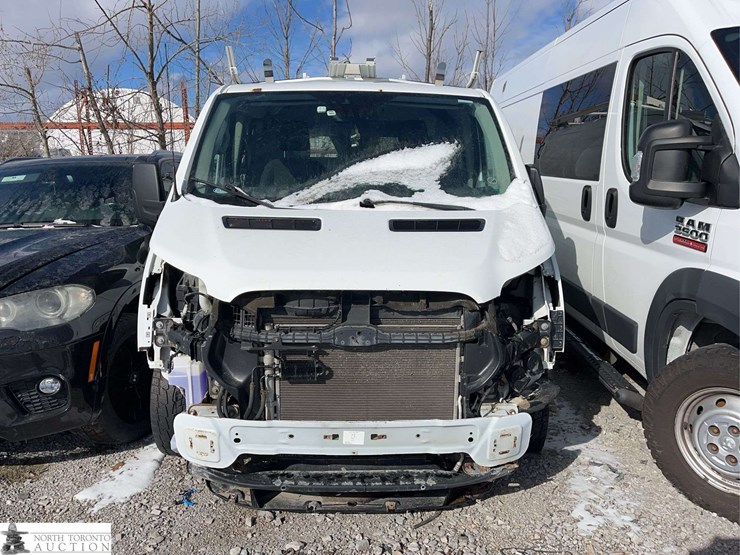 2016-ford-transit-image-2