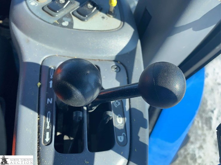 2013-new-holland-tv6070-image-19