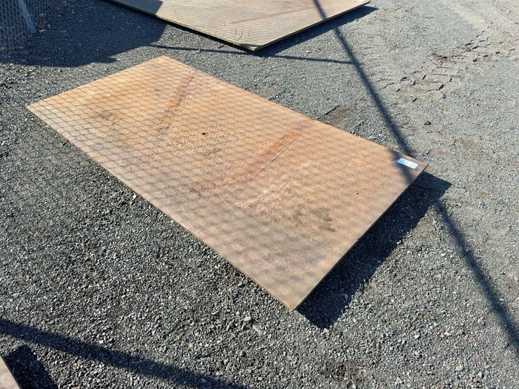 96"-x-48"-steel-road-plate-image-4