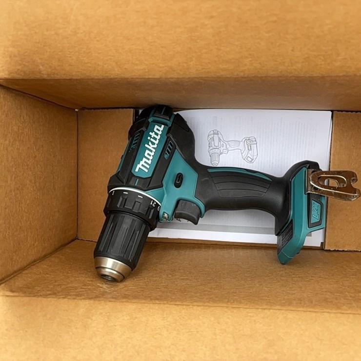 NEW MAKITA 18V COMPACT 1/2" DRILL DRIVER - XFD01Z - 1 YR FACTOR WARRANTY - RECON NEW SUPPORT EQUIPMENT