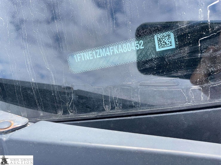 2015-ford-transit-image-10