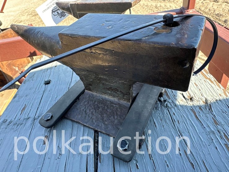 1720---10"-x-2.25"-anvil---from-the-harlan-beer-estate-image-4