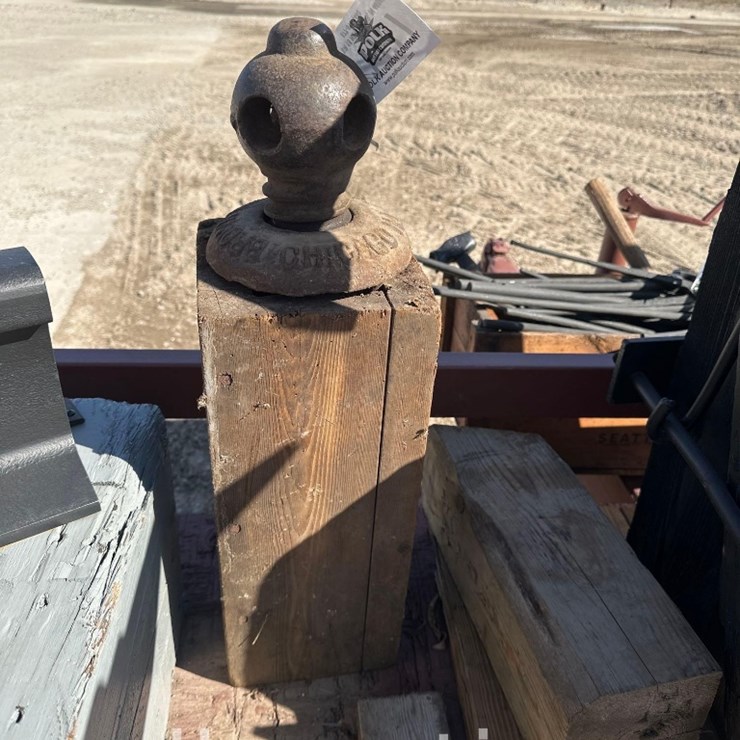 1737 - ANTIQUE ICE SAW & JACK SCREW - FROM THE HARLAN BEER ESTATE