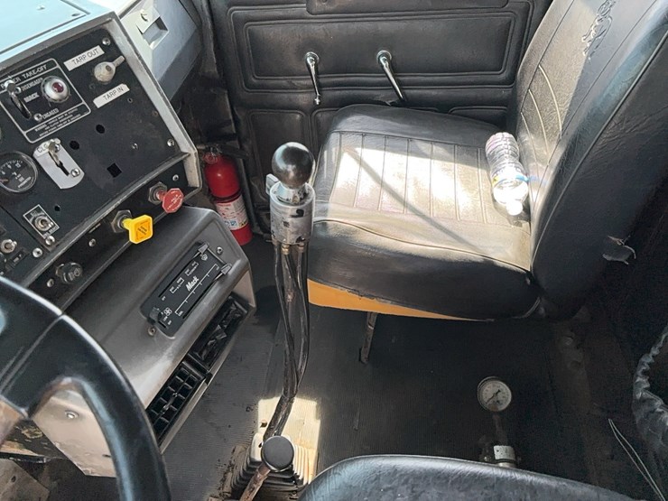 mack-rd688s-image-13