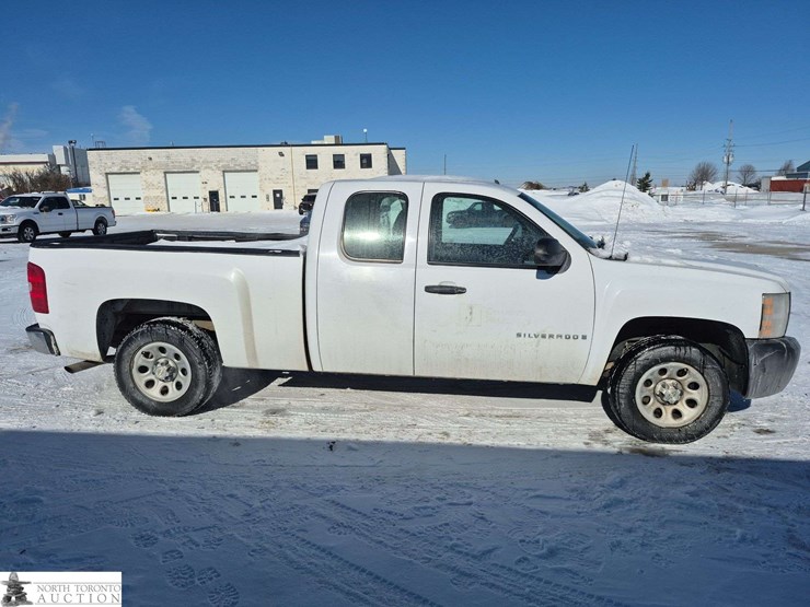 2008-chevrolet-silverado-1500-image-6