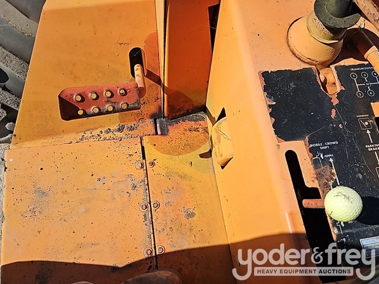 ditch-witch-3210-image-25