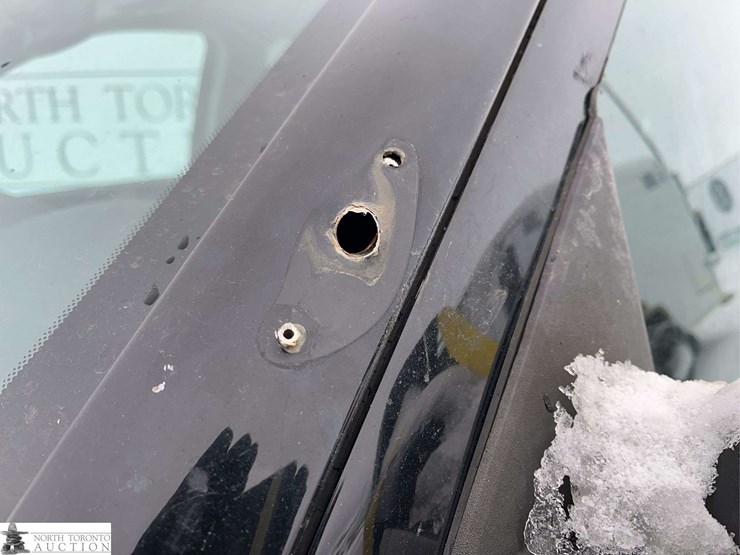 2016-chevrolet-silverado-2500hd-image-12