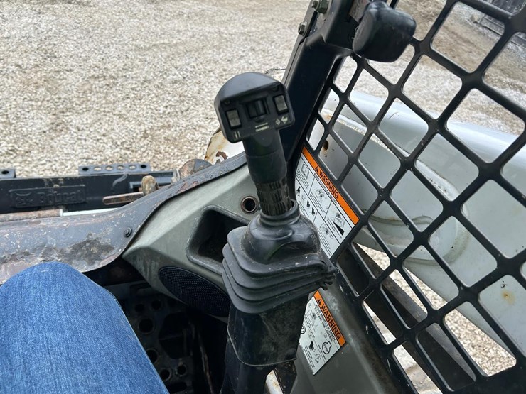 bobcat-t590-image-24
