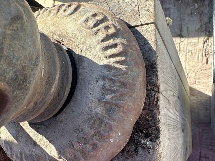 1737---antique-ice-saw-&-jack-screw---from-the-harlan-beer-estate-image-4