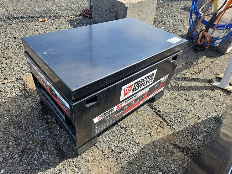 32"-storage-box-image-2