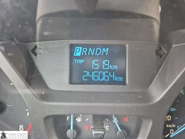 2016-ford-transit-image-15