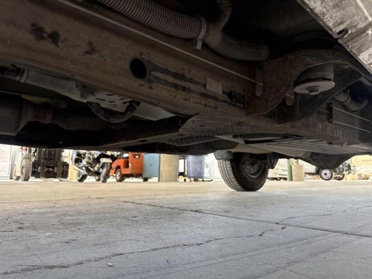 2016-chevrolet-silverado-1500-image-29