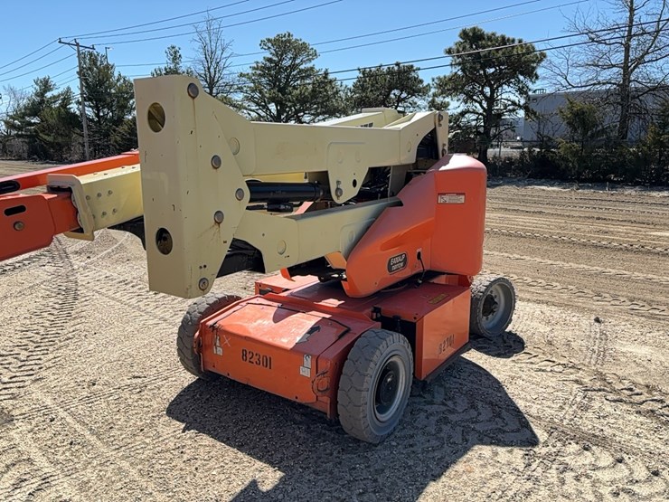 jlg-e400ajp-image-2