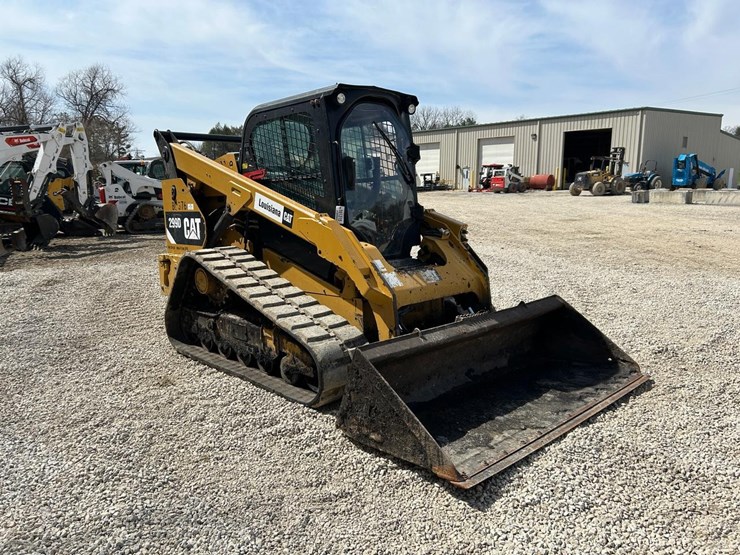 caterpillar-299d2-xhp-image-6