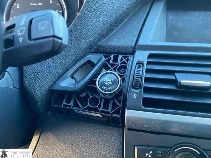 2011-bmw-x5-image-30