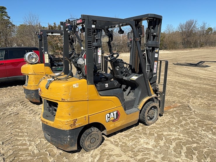 2021-caterpillar-2c6000-image-3