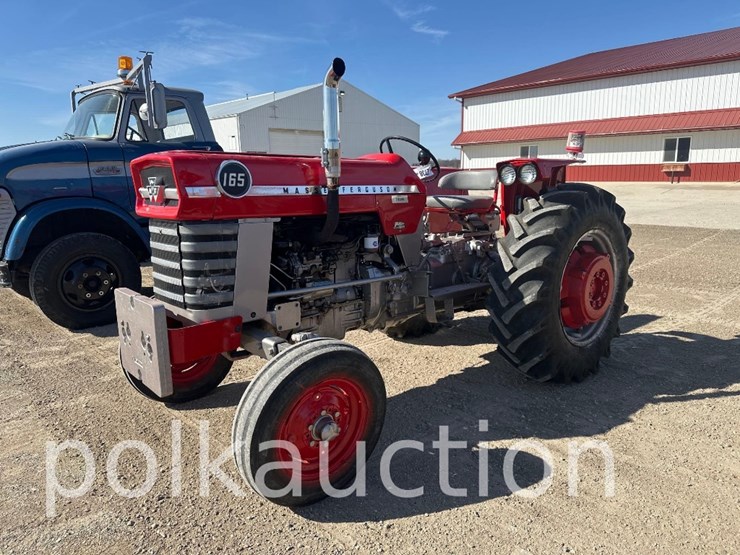 massey-ferguson-165-image-2