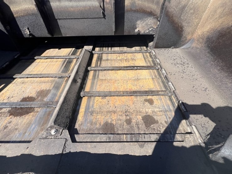 2021-leeboy-8520b-image-10