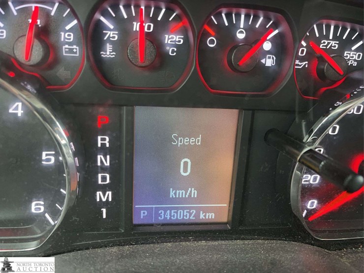 2016-chevrolet-silverado-2500hd-image-20