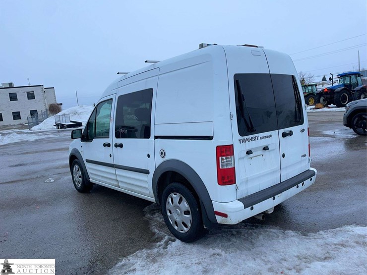 2012-ford-transit-connect-image-3