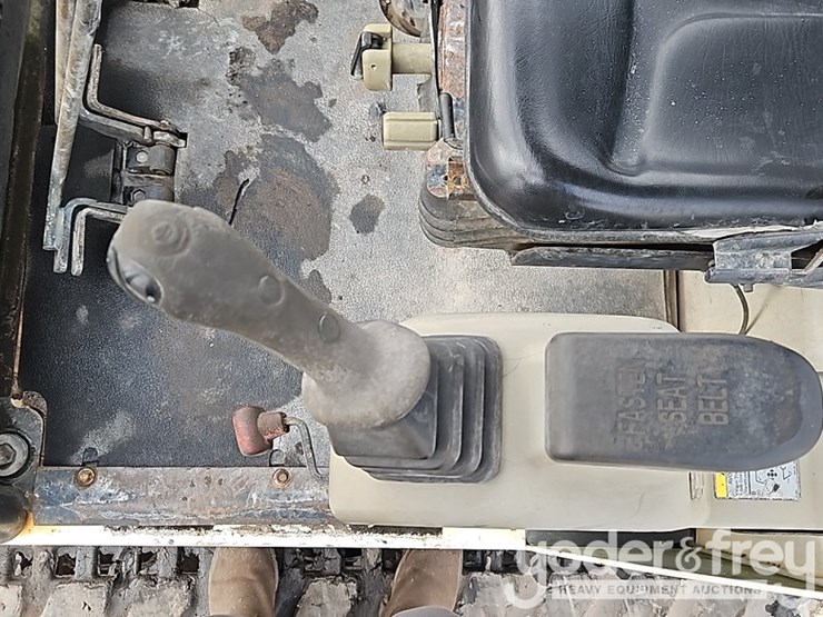 2005-bobcat-341-image-33