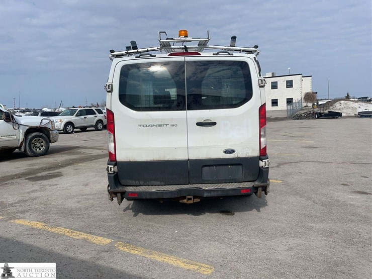 2015-ford-transit-image-6