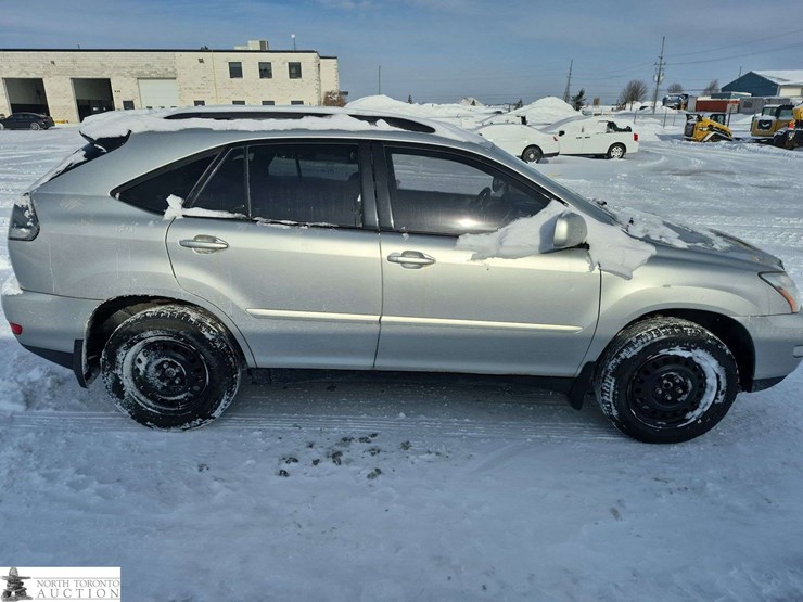 2005-lexus-rx330-image-6