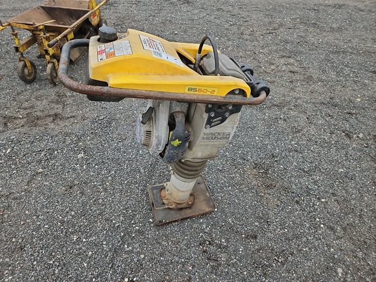 wacker-neuson-bs50-2-image-2