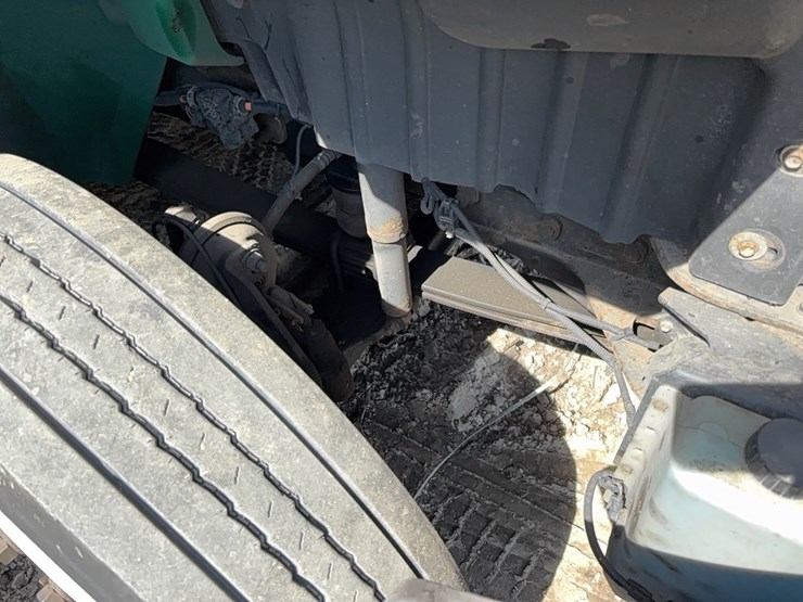 2016-international-durastar-4300-image-20