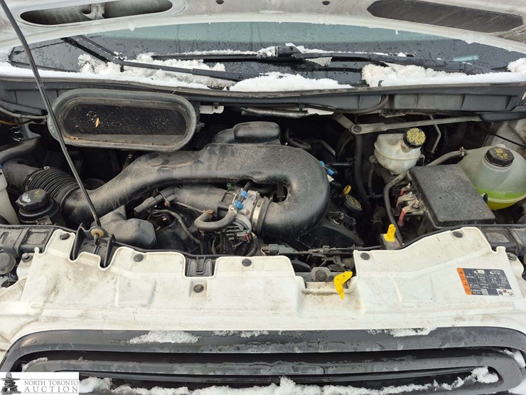 2016-ford-transit-image-11