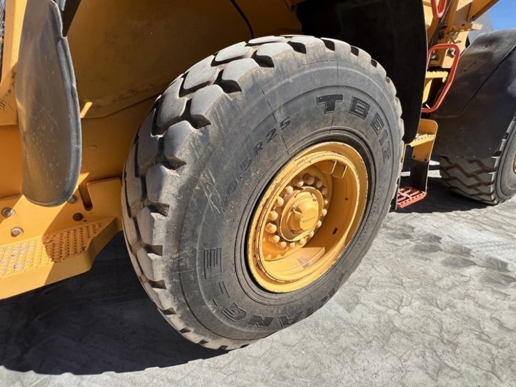 2020-volvo-l70h-image-25