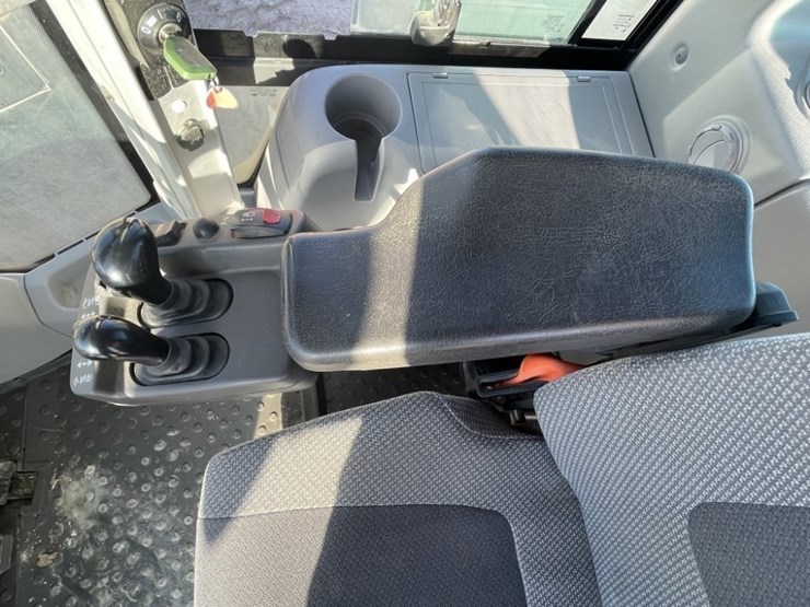 2023-volvo-l70h-image-34