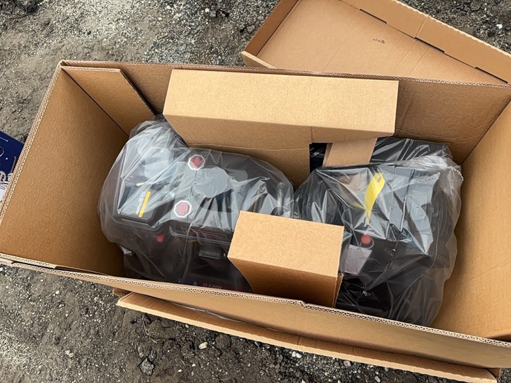 new-powertrain-10-gal-wheelbarrow/contractor-air-compressor,-image-1