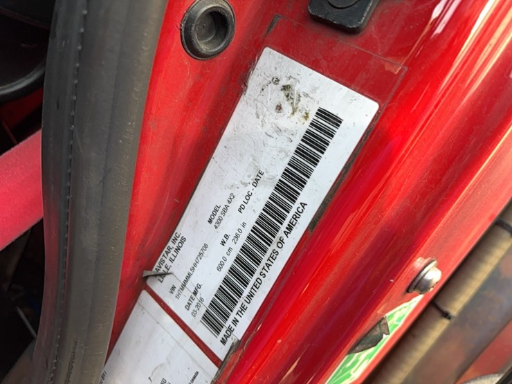 2017-international-durastar-4300-image-13