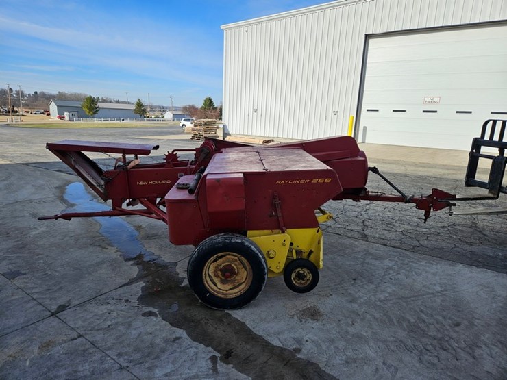 new-holland-268-image-6