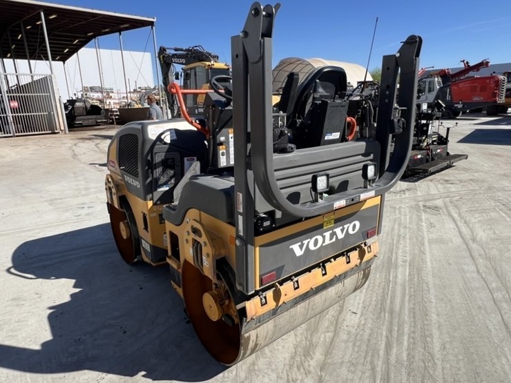 2023-volvo-dd30b-image-3