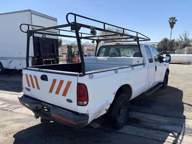 2004-ford-f250-sd-image-3