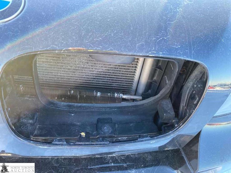 2011-bmw-x5-image-28