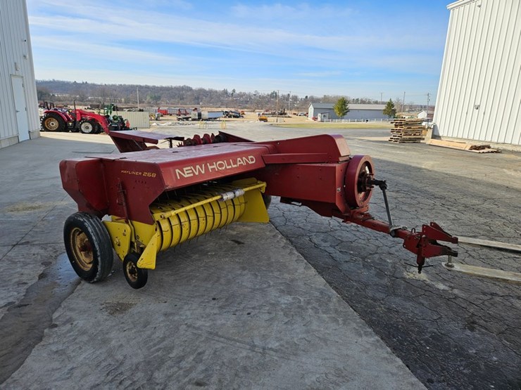 new-holland-268-image-7