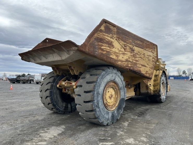 2009-caterpillar-ad55b-image-5