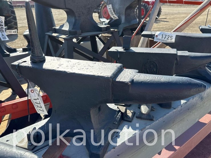 1727---25.5"-x-4.5"-anvil---from-the-harlan-beer-estate-image-1