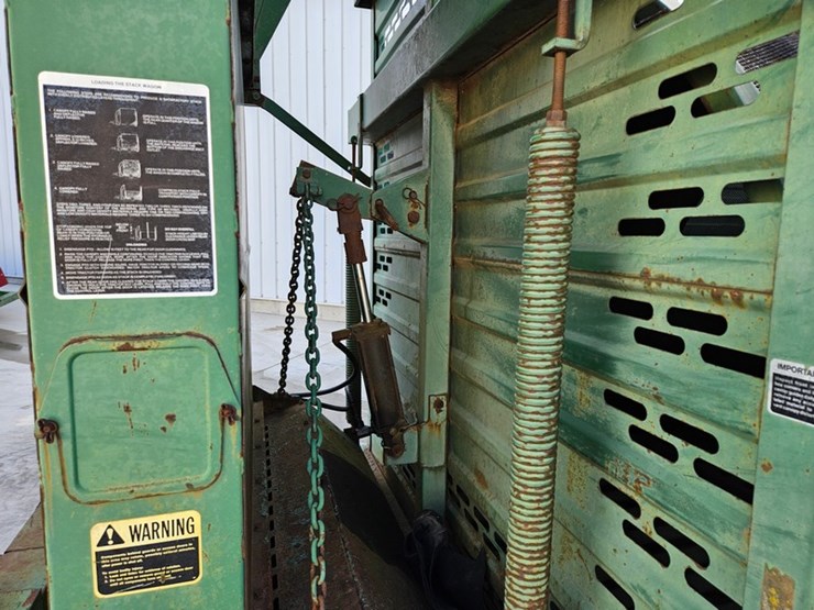 john-deere-100-image-18