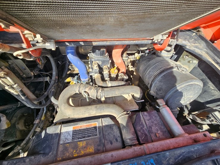 kubota-svl95-2s-image-19