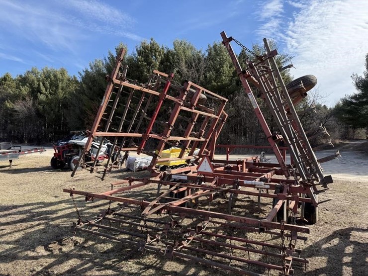 kewanee-24'-field-cultivator-with-drag-image-9