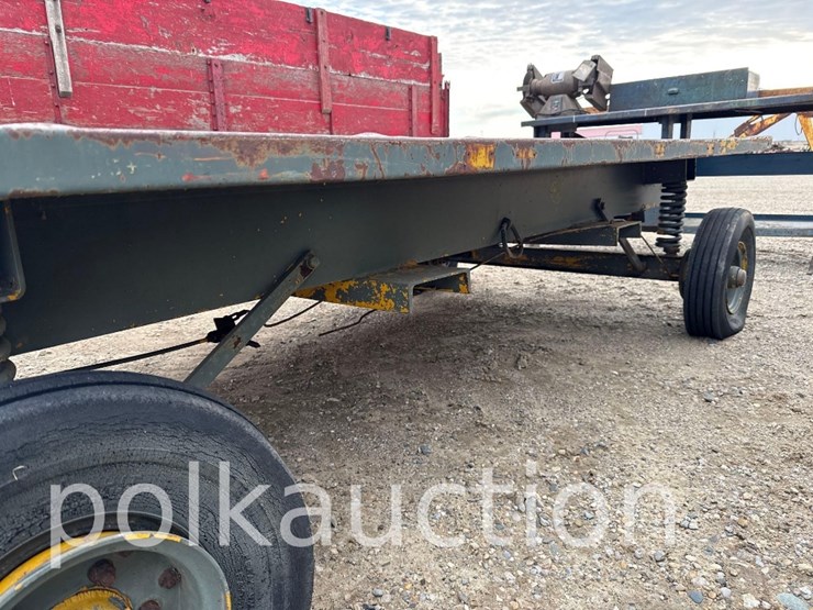 2214---metal-trailer---107"-x-65"---from-the-larry-polk-estate-image-5